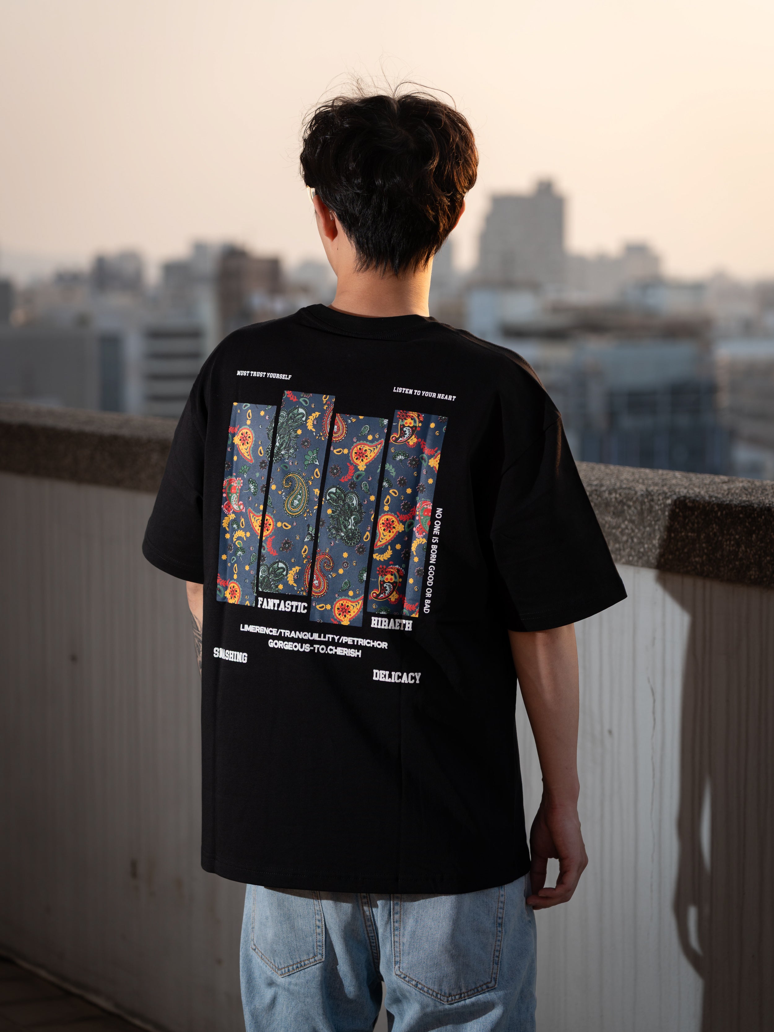變形蟲印花T恤 厚磅寬鬆版型
